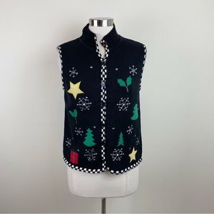 Star Blue Originals Studio Black Christmas Tree Snowflake Sweater Vest Button